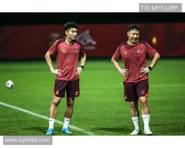 从体校走出的足球明星如何在职业生涯中逆袭成就辉煌人生