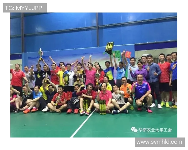 广州羽毛球队与北京羽毛球队赛后复盘团队协作的成功与不足分析